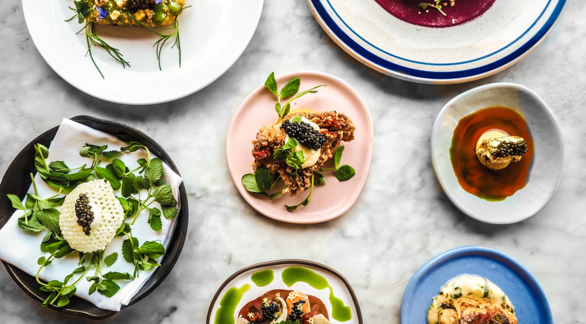 Les cocottes en scene